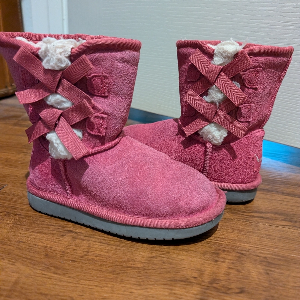 Koolaburra Pink Girls Lace-Up Shearling Boots